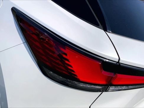 Used 2024 Lexus RX 350 Premium w/ Convenience Package image 29