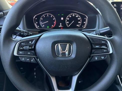 Certified 2018 Honda Accord EX image 27
