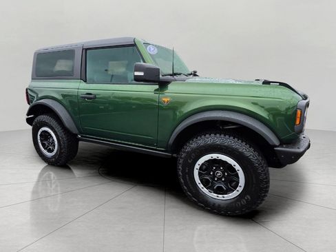 Used 2023 Ford Bronco Badlands w/ Sasquatch Package AWD/4WD image 3