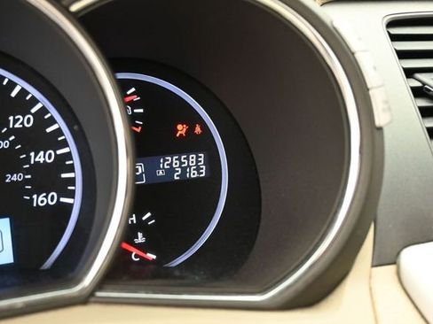 Used 2011 Nissan Murano AWD/4WD image 18