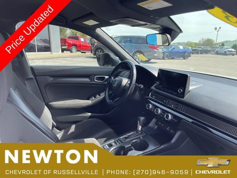 Used 2023 Honda Civic Sport image 28