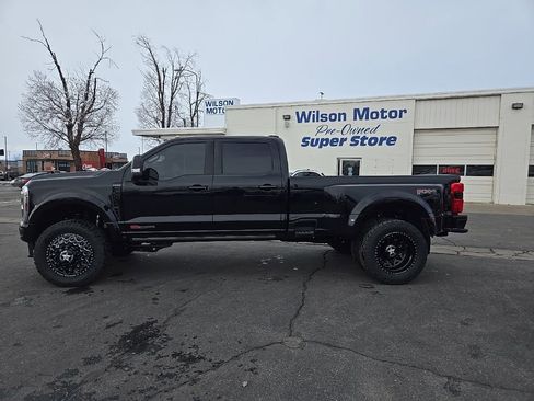 Used 2026 Ford F450 Platinum w/ FX4 Off-Road Package image 12
