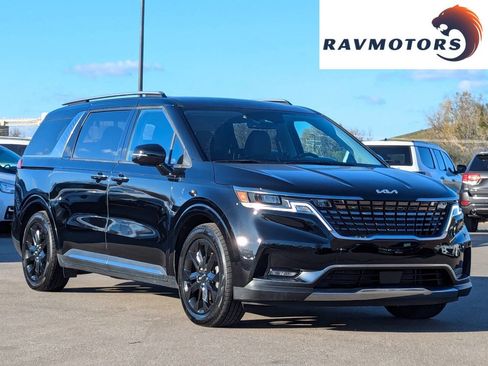 Used 2024 Kia Carnival SX image 2