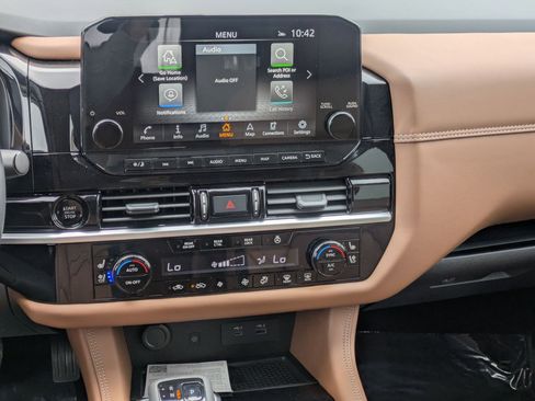 New 2025 Nissan Pathfinder Platinum w/ Cargo Package image 10