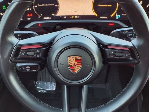 Used 2020 Porsche Taycan 4S image 9