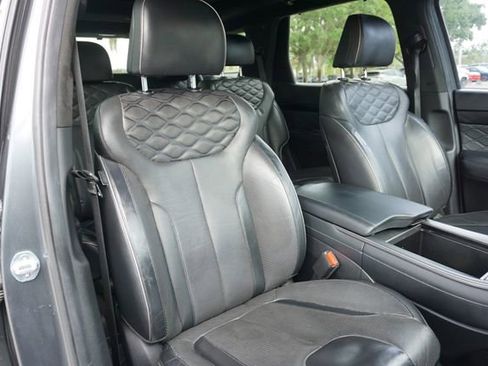Used 2020 Hyundai Palisade Limited FWD image 2