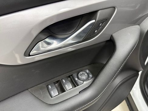 Used 2023 Chevrolet Blazer LT image 17