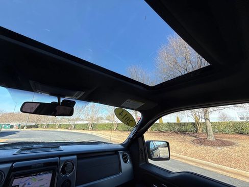 Used 2014 Ford F150 Limited image 23