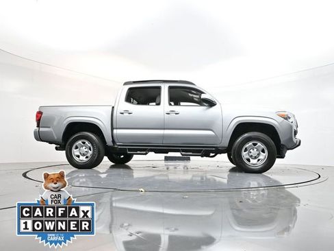 Used 2023 Toyota Tacoma SR image 34