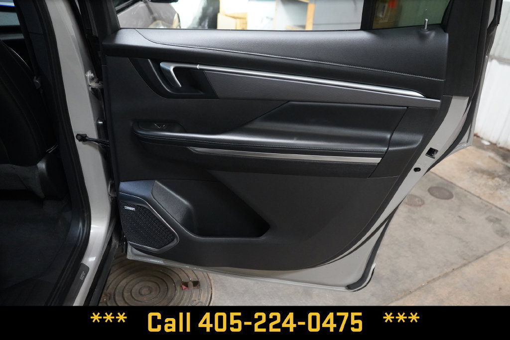 Used 2026 Buick Enclave Sport Touring FWD image 23