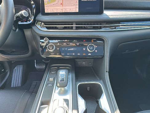 Certified 2025 INFINITI QX60 Sensory w/ Vision Package image 20