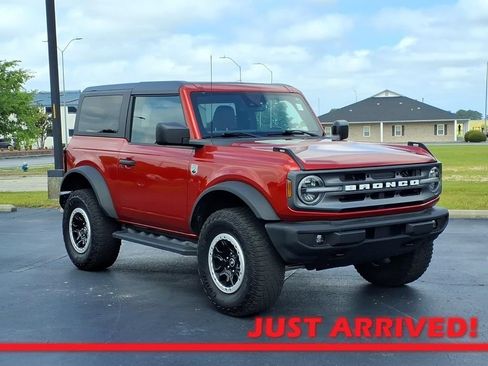 Used 2022 Ford Bronco Big Bend w/ Sasquatch Package AWD/4WD image 1