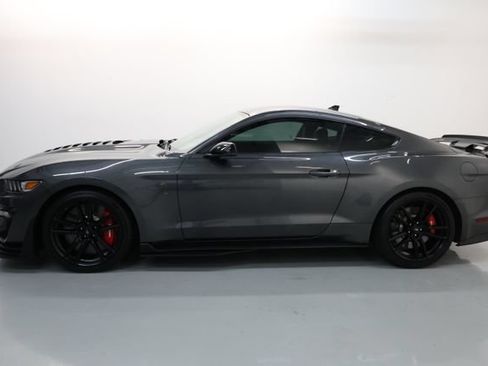 Used 2020 Ford Mustang Shelby GT500 w/ Technology Package RWD image 62