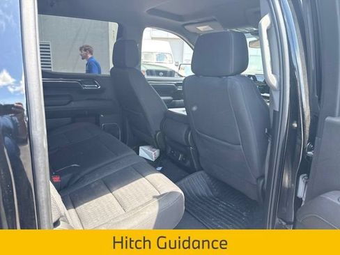 Used 2023 Chevrolet Silverado 1500 LT AWD/4WD image 17