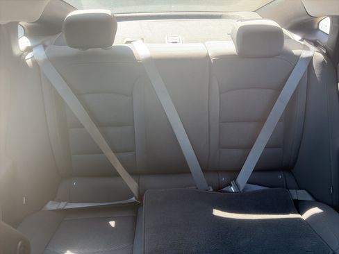 Used 2019 Chevrolet Malibu LS FWD image 16