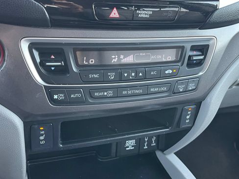 Used 2017 Honda Pilot EX-L image 22