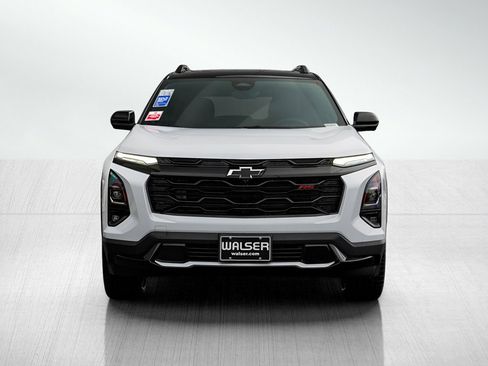 New 2026 Chevrolet Equinox RS w/ Convenience Package III image 2