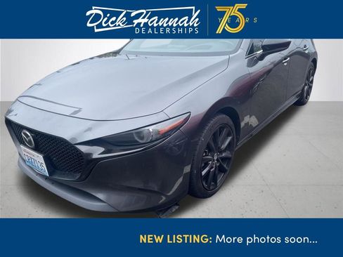 Used 2022 MAZDA MAZDA3 s image 1