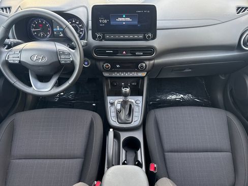 Certified 2023 Hyundai Kona SEL w/ Convenience Package image 16