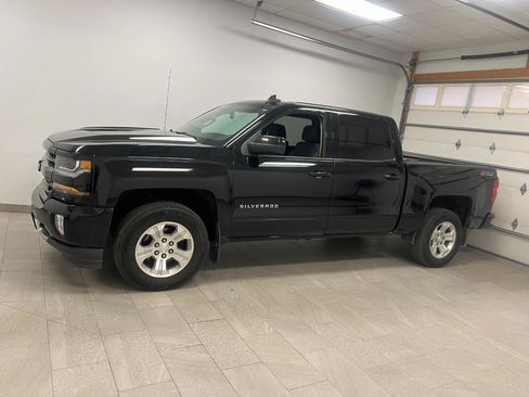 Used 2017 Chevrolet Silverado 1500 LT w/ All Star Edition AWD/4WD image 2