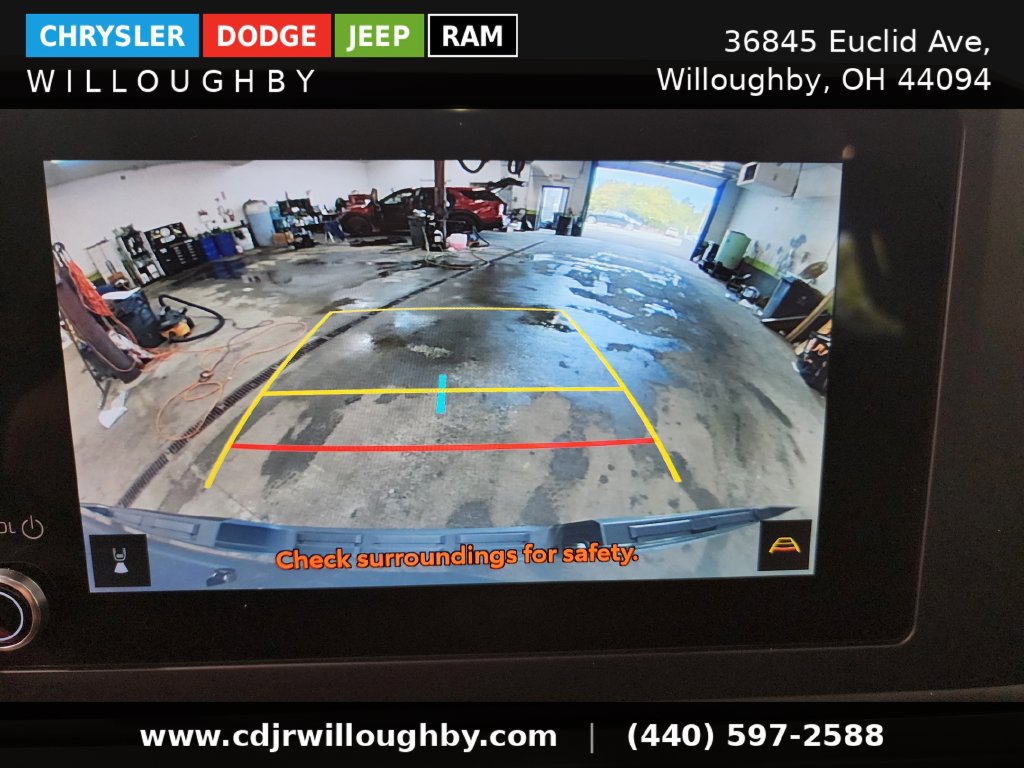 Used 2024 Toyota Tacoma TRD Off-Road AWD/4WD image 23