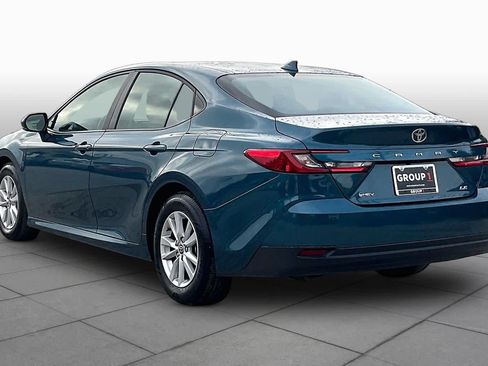Used 2025 Toyota Camry LE FWD image 12
