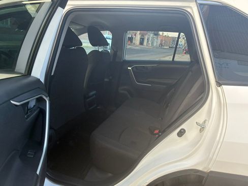 Used 2019 Toyota RAV4 LE w/ All Weather Liner Package AWD/4WD image 12