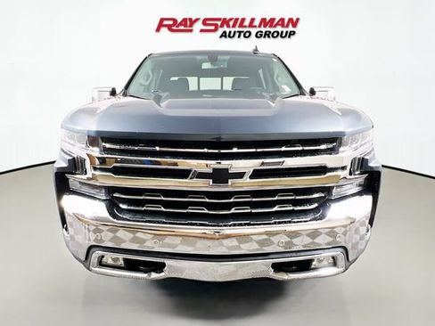 Used 2020 Chevrolet Silverado 1500 LTZ w/ LTZ Plus Package AWD/4WD image 2