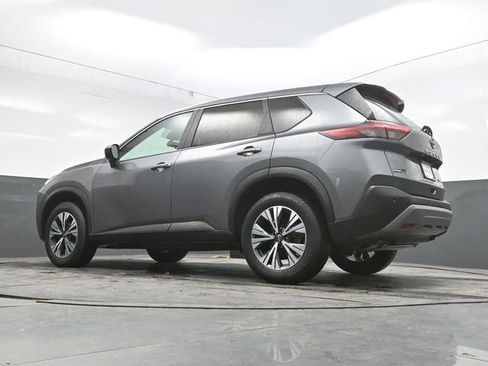 Used 2023 Nissan Rogue SV AWD/4WD image 34