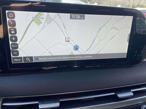 Used 2023 Hyundai Palisade Limited w/ Winter Package image 21