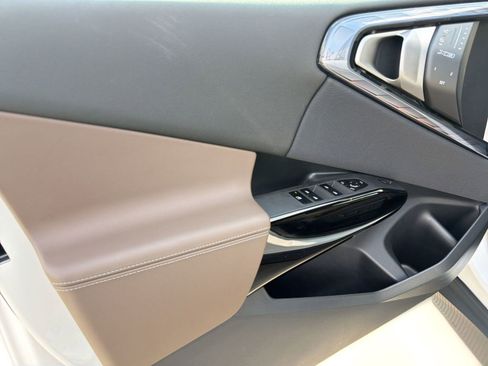 New 2026 BMW X3 xDrive30 w/ Premium Package AWD/4WD image 12