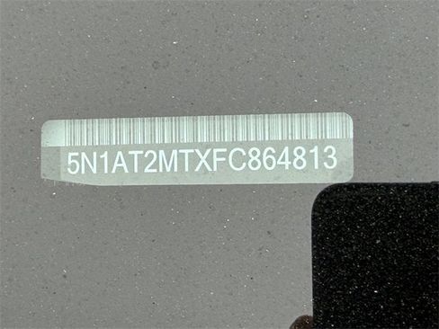 Used 2015 Nissan Rogue SL w/ SL Premium Package image 32