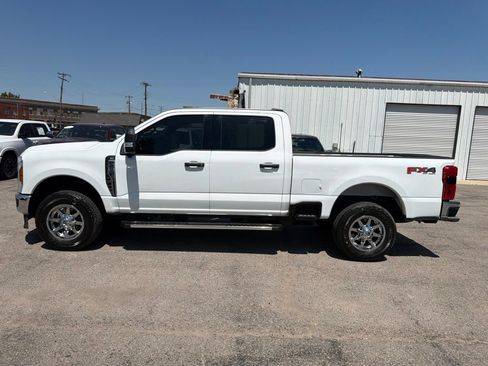 Used 2025 Ford F250 XLT w/ 360-Degree Camera Package AWD/4WD image 3