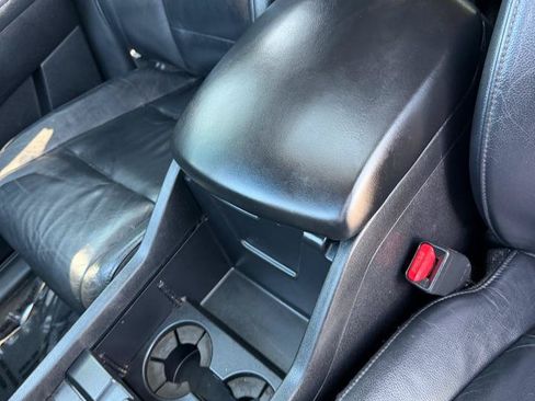 Used 2012 Honda Pilot Touring image 22