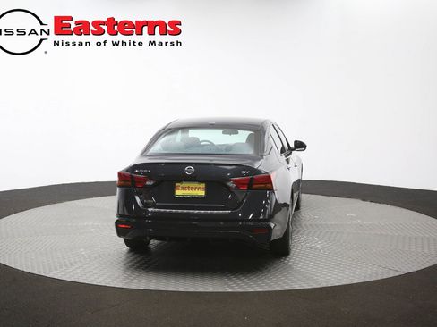 Used 2022 Nissan Altima 2.5 SV FWD image 40