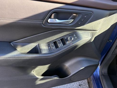 Certified 2023 Nissan Rogue SL w/ SL Premium Package image 23