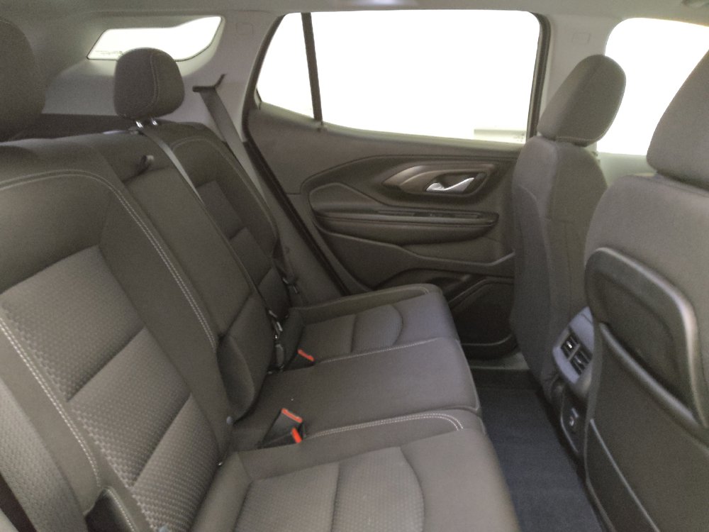 Used 2024 GMC Terrain SLE FWD image 19