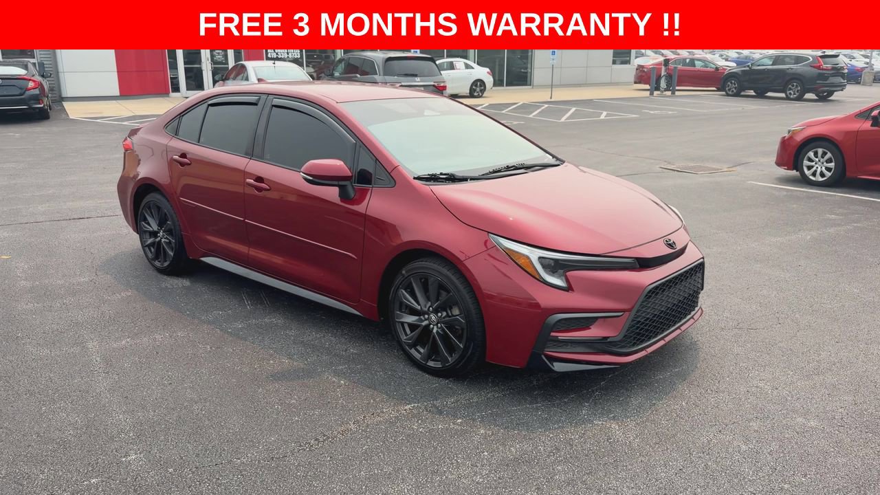 Used 2023 Toyota Corolla SE w/ Carpet Mat Package (TMS) FWD image 2