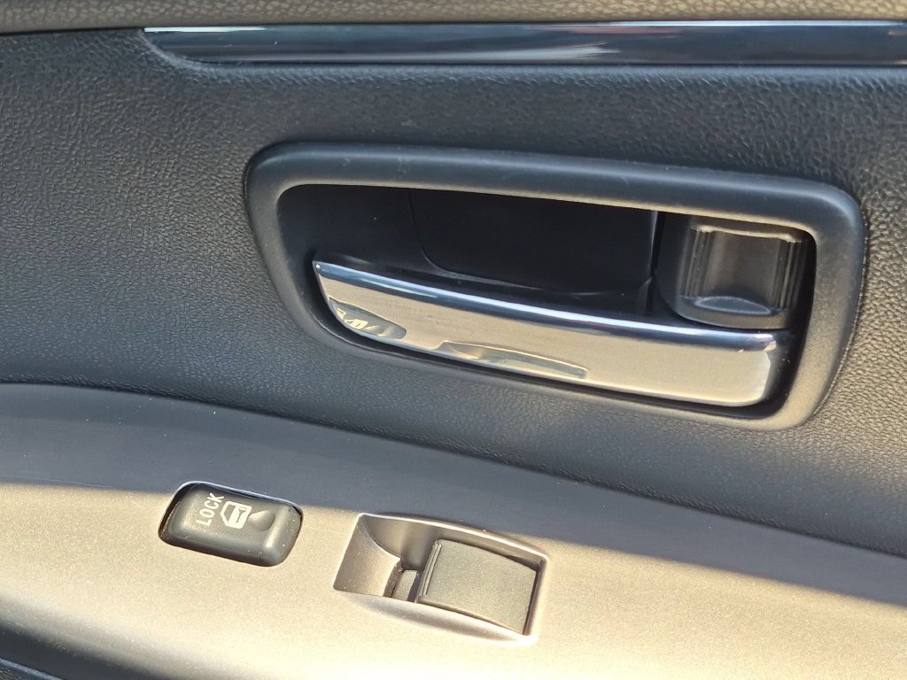 Used 2025 Mitsubishi Outlander Sport SE AWD/4WD image 33