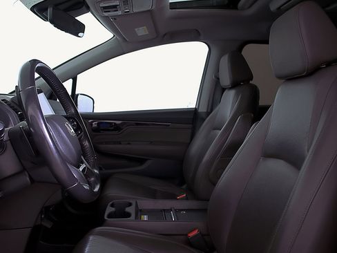 Used 2019 Honda Odyssey Elite image 23