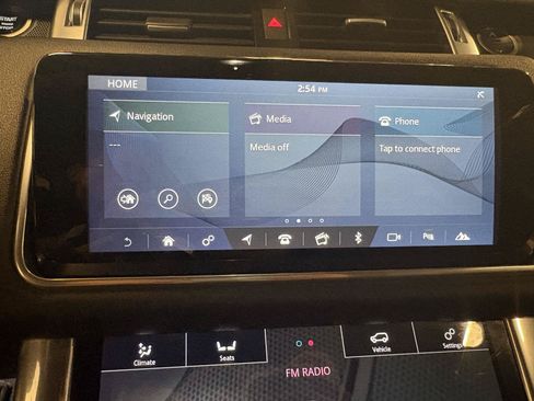 Used 2018 Land Rover Range Rover Sport HSE AWD/4WD image 21