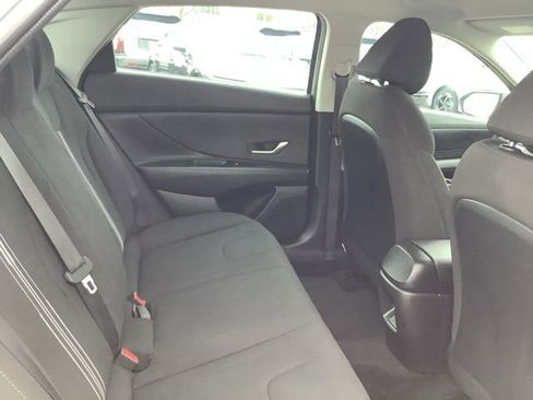 Certified 2024 Hyundai Elantra SEL FWD image 22