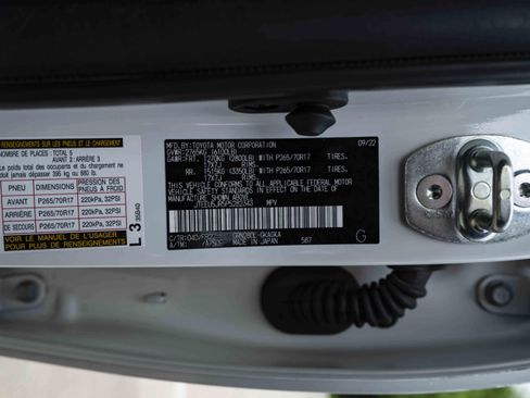 Used 2023 Toyota 4Runner SR5 image 43