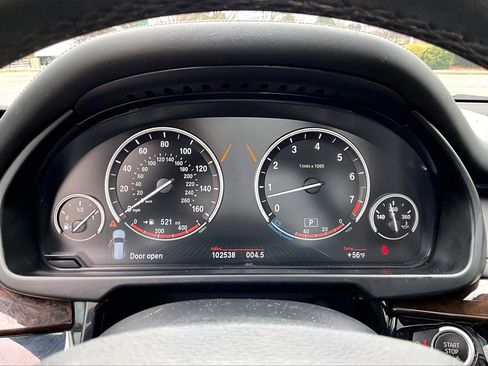 Used 2018 BMW X5 sDrive35i image 9