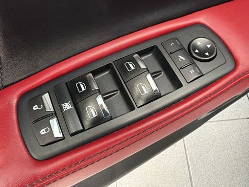 Used 2022 Maserati Ghibli Modena RWD image 15