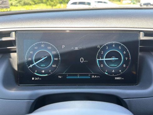 Used 2024 Hyundai Tucson SEL w/ Convenience Package AWD/4WD image 3
