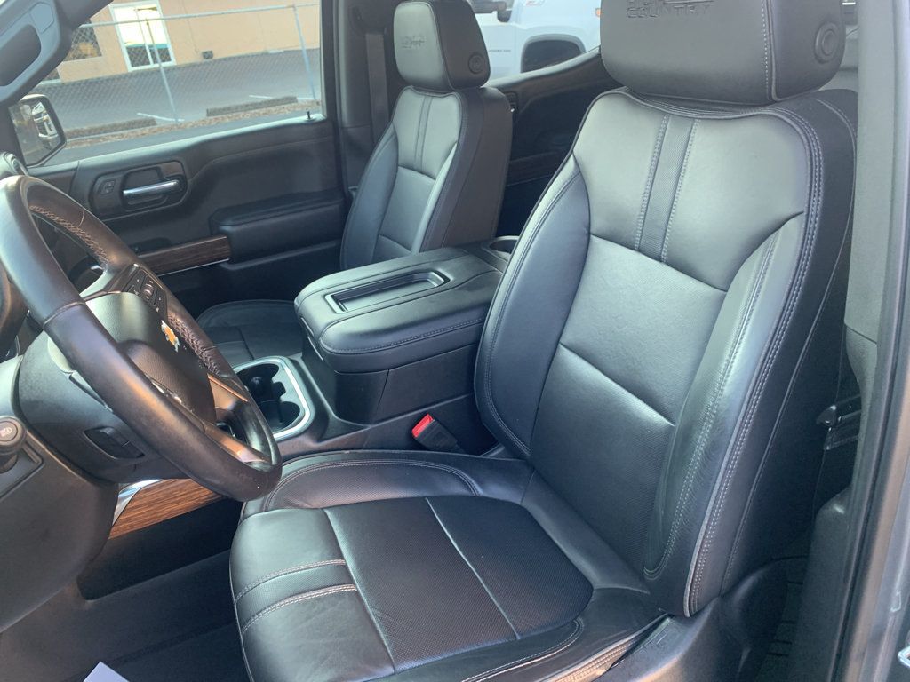 Used 2022 Chevrolet Silverado 1500 High Country w/ Technology Package AWD/4WD image 13