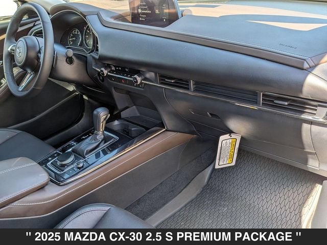 Used 2025 MAZDA CX-30 AWD 2.5 S w/ Premium Package image 39
