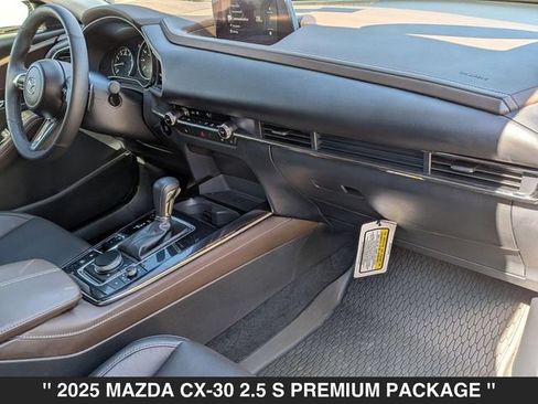 Certified 2025 MAZDA CX-30 AWD 2.5 S w/ Premium Package image 39