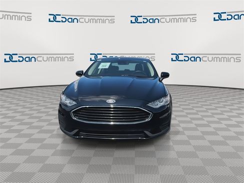 Used 2019 Ford Fusion S image 3
